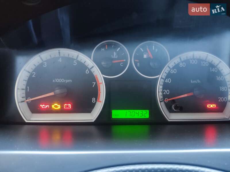 Седан Chevrolet Aveo 2011 в Киеве
