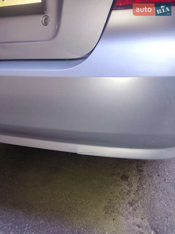 Седан Chevrolet Aveo 2011 в Киеве