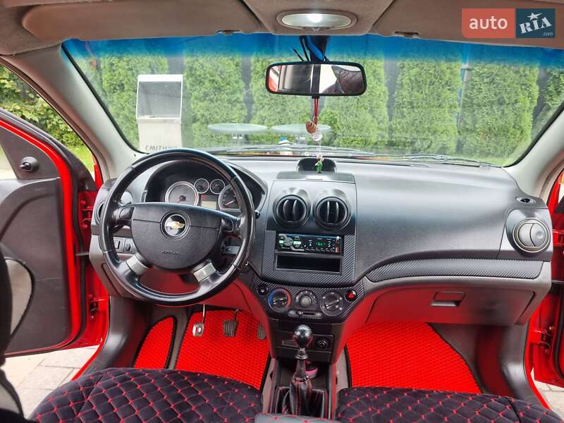 Седан Chevrolet Aveo 2008 в Млиніві