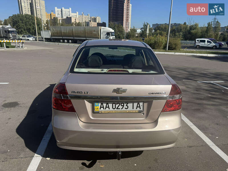 Седан Chevrolet Aveo 2008 в Киеве