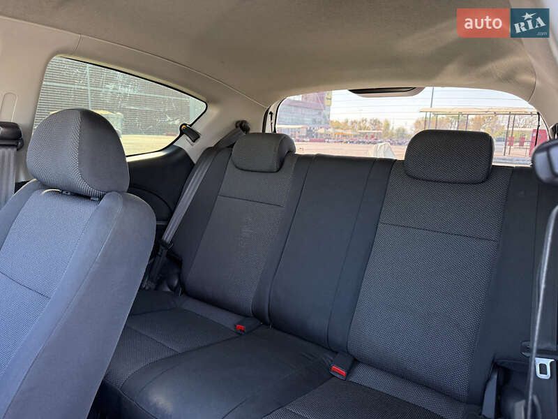 Хэтчбек Chevrolet Aveo 2011 в Киеве