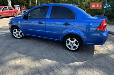 Седан Chevrolet Aveo 2010 в 