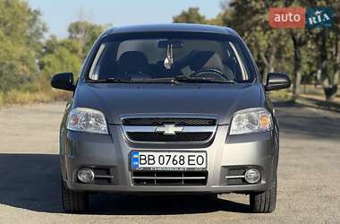 Седан Chevrolet Aveo 2006 в Днепре