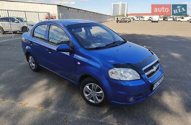 Седан Chevrolet Aveo 2006 в Лубнах