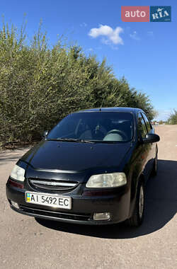 Седан Chevrolet Aveo 2005 в Кагарлыке