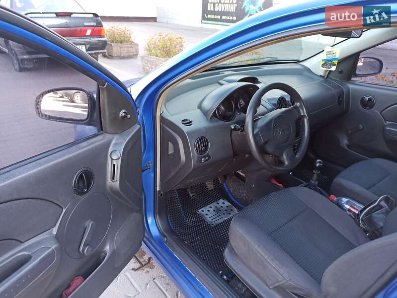 Седан Chevrolet Aveo 2005 в Житомире