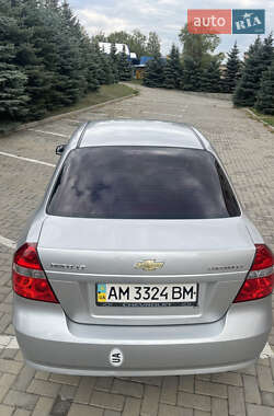 Седан Chevrolet Aveo 2007 в 