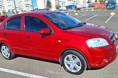Седан Chevrolet Aveo 2011 в Києві