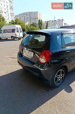 Хэтчбек Chevrolet Aveo 2008 в 