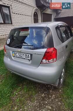 Хэтчбек Chevrolet Aveo 2007 в 