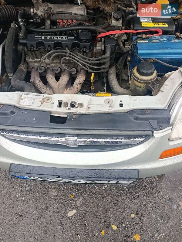 Седан Chevrolet Aveo 2005 в Жмеринке