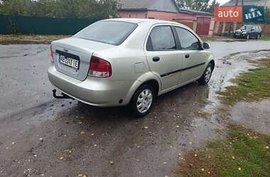 Седан Chevrolet Aveo 2005 в 