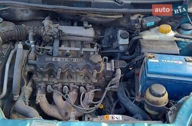 Седан Chevrolet Aveo 2005 в 