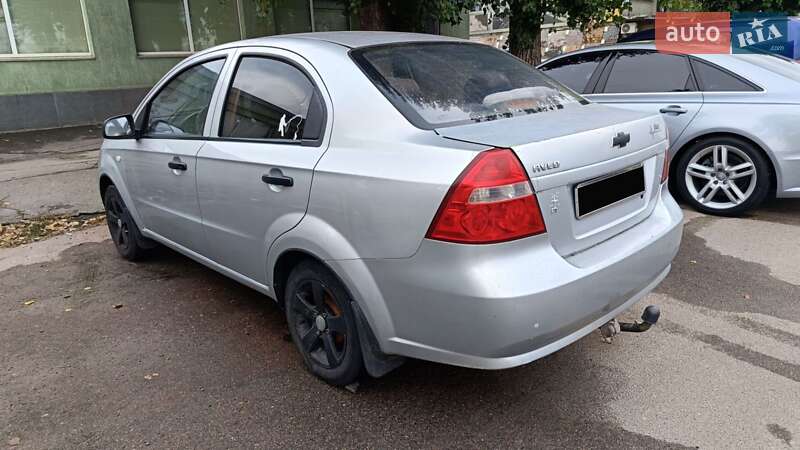 Седан Chevrolet Aveo 2007 в Киеве