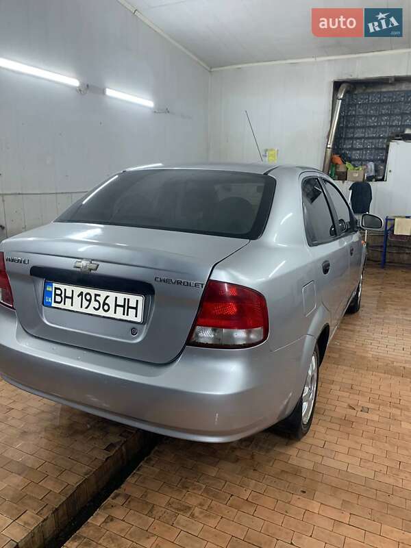 Седан Chevrolet Aveo 2005 в Захарьевке