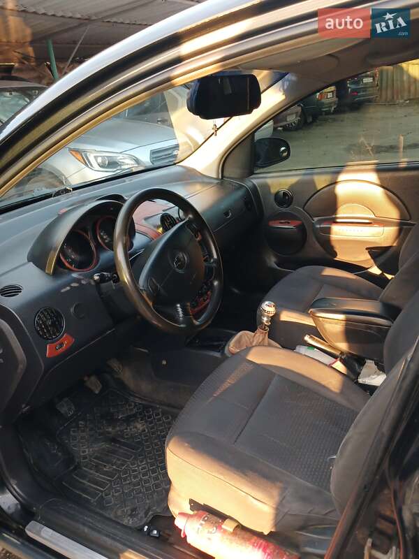 Седан Chevrolet Aveo 2006 в Первомайске