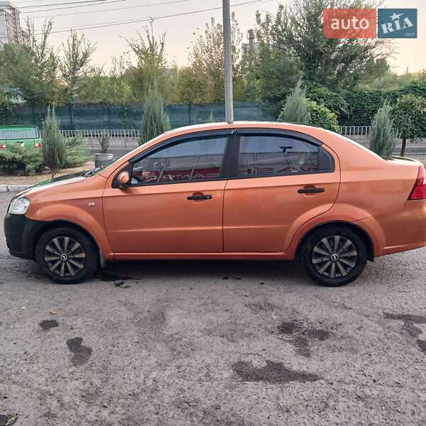 Седан Chevrolet Aveo 2006 в 
