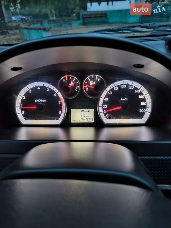 Седан Chevrolet Aveo 2007 в Славутиче