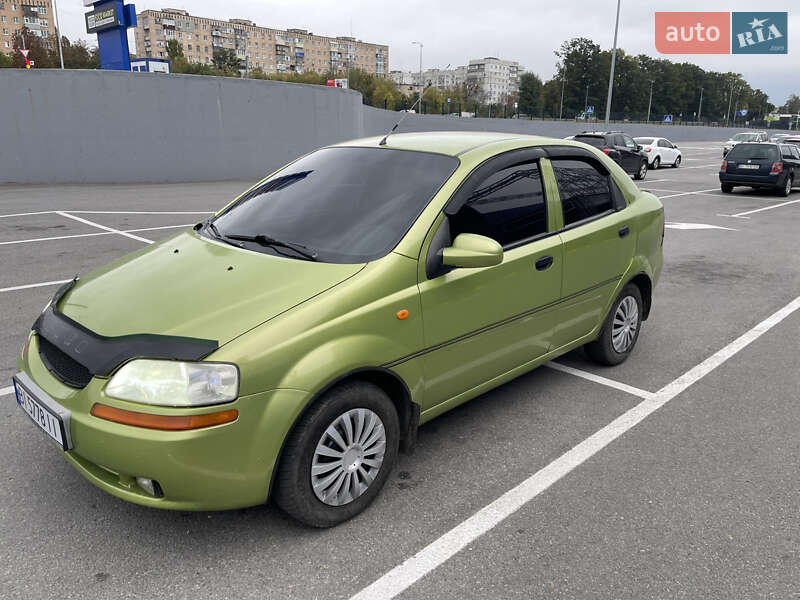 Chevrolet Aveo 2004