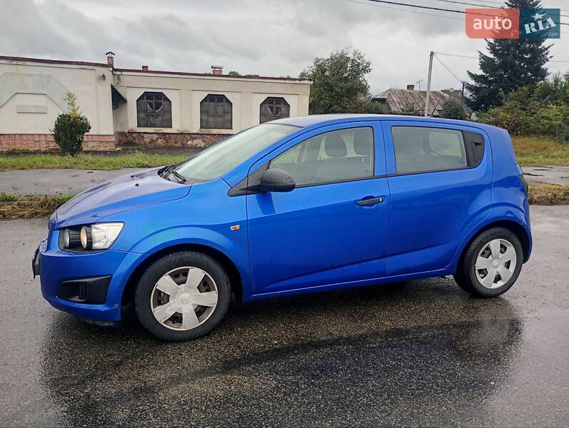 Хетчбек Chevrolet Aveo 2012 в Калуші фото 4 Хетчбек Chevrolet Aveo 2012 в Калуші