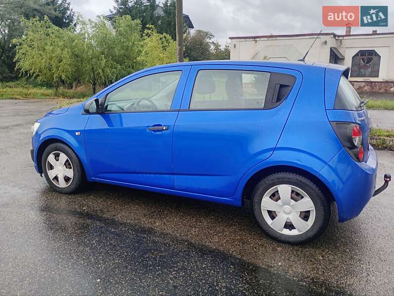 Хетчбек Chevrolet Aveo 2012 в Калуші фото 8 Хетчбек Chevrolet Aveo 2012 в Калуші