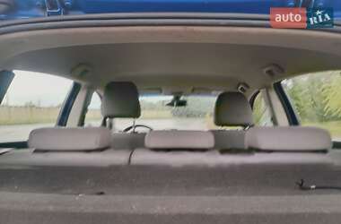 Хэтчбек Chevrolet Aveo 2012 в 