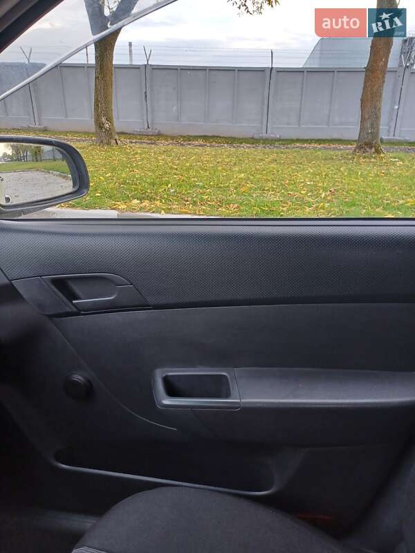 Седан Chevrolet Aveo 2007 в Львове