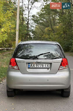 Хэтчбек Chevrolet Aveo 2007 в 