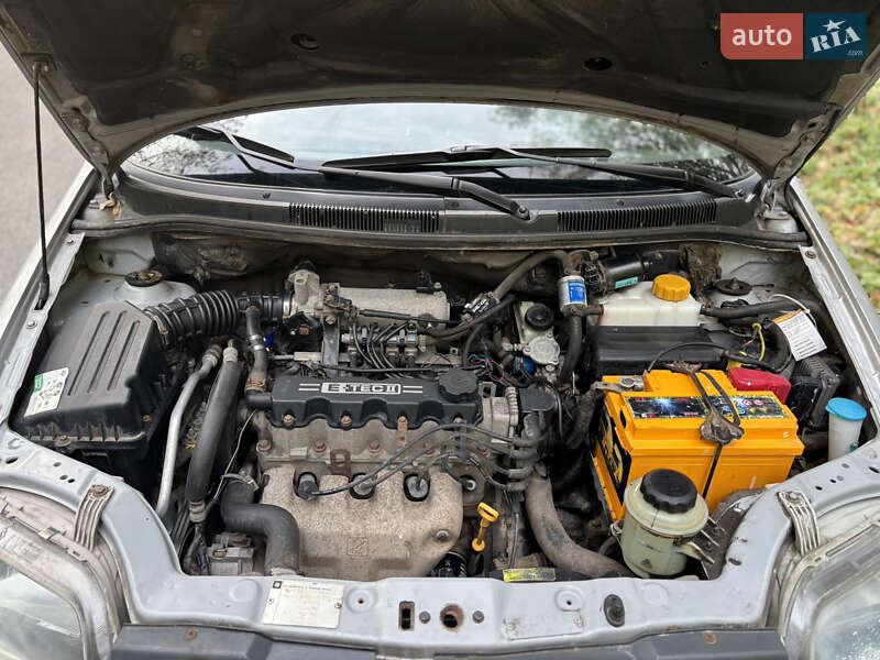 Хэтчбек Chevrolet Aveo 2007 в Харькове