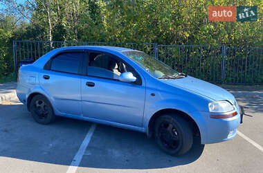 Седан Chevrolet Aveo 2005 в Ірпені