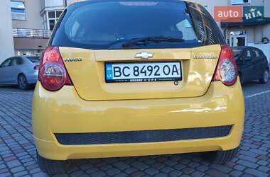 Хэтчбек Chevrolet Aveo 2009 в 