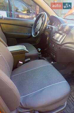 Седан Chevrolet Aveo 2006 в 