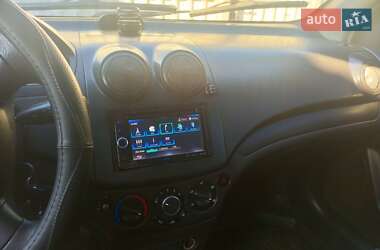 Седан Chevrolet Aveo 2006 в 