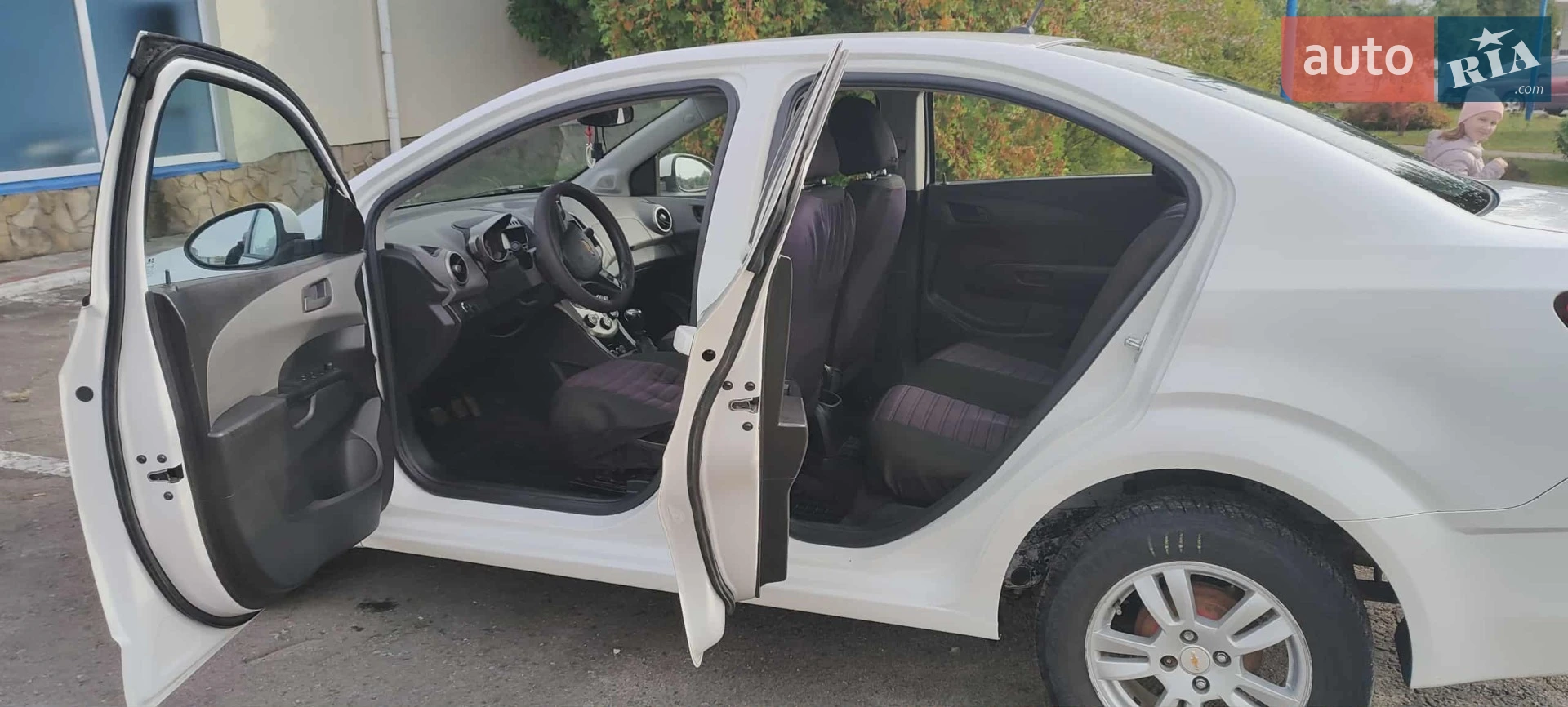 2012 Chevrolet Aveo - мініатюра 12
