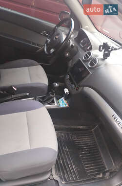 Хэтчбек Chevrolet Aveo 2009 в 