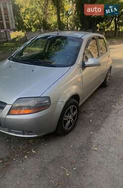 Хэтчбек Chevrolet Aveo 2006 в 