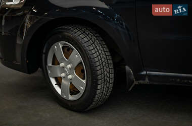 Седан Chevrolet Aveo 2011 в 