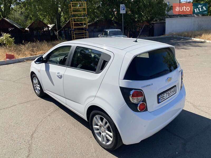 Хэтчбек Chevrolet Aveo 2012 в Николаеве фото 8 Хэтчбек Chevrolet Aveo 2012 в Николаеве