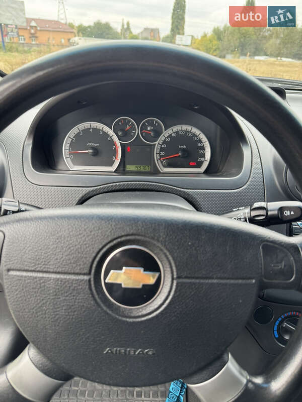 Хэтчбек Chevrolet Aveo 2008 в Киеве фото 15 Хэтчбек Chevrolet Aveo 2008 в Киеве