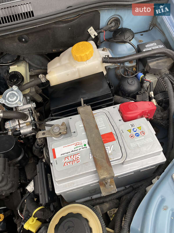 Седан Chevrolet Aveo 2006 в Запорожье