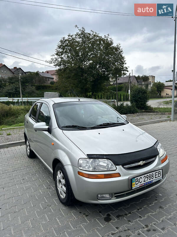 Chevrolet Aveo 2005