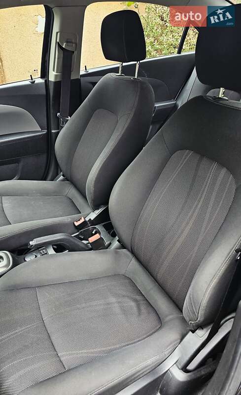 Седан Chevrolet Aveo 2014 в Одессе