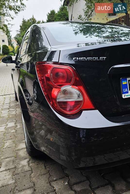 Седан Chevrolet Aveo 2014 в Одессе
