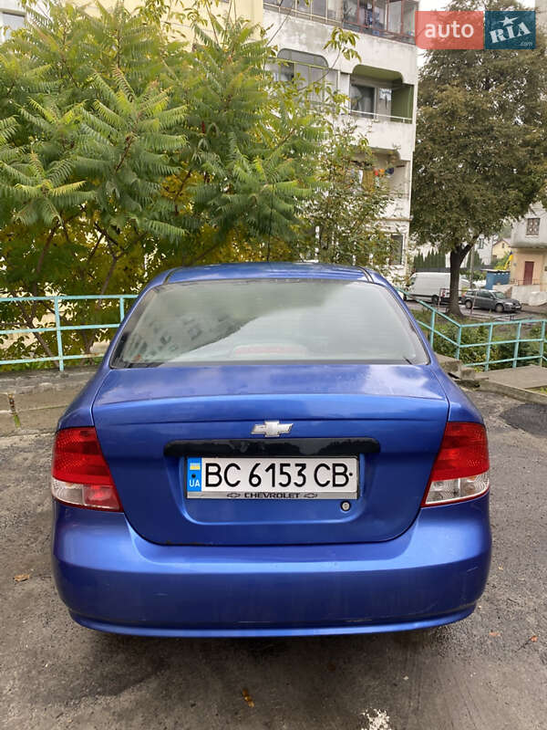Седан Chevrolet Aveo 2005 в Львові