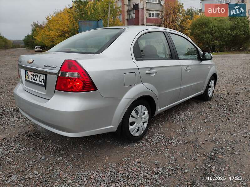 Седан Chevrolet Aveo 2008 в Первомайске