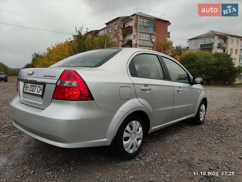 Седан Chevrolet Aveo 2008 в Первомайске
