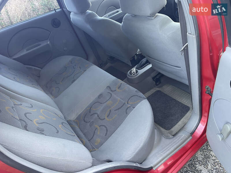 Седан Chevrolet Aveo 2004 в Днепре фото 10 Седан Chevrolet Aveo 2004 в Днепре