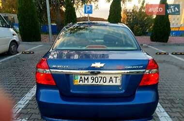Седан Chevrolet Aveo 2008 в Житомире