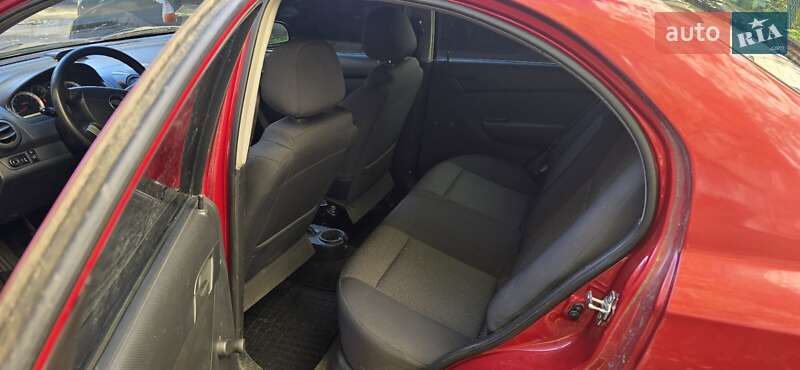 Седан Chevrolet Aveo 2007 в Киеве фото 4 Седан Chevrolet Aveo 2007 в Киеве
