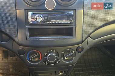Седан Chevrolet Aveo 2007 в 
